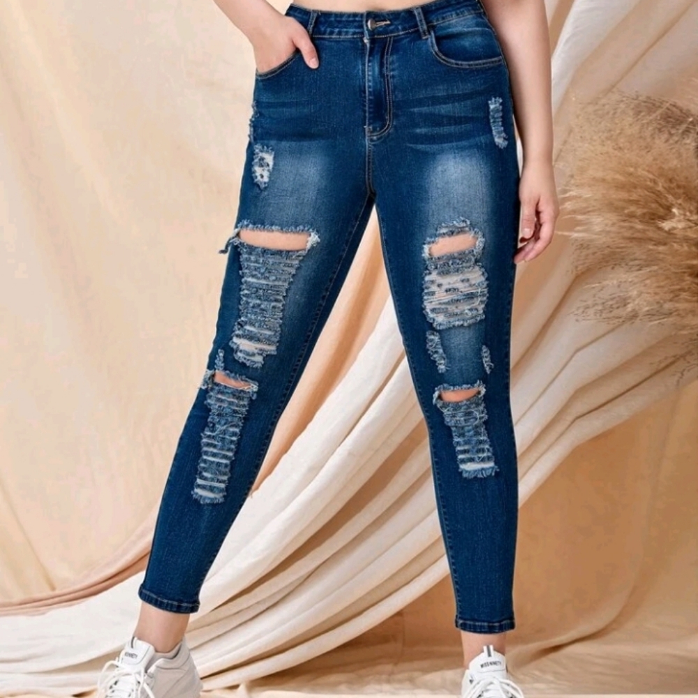 NWT, Size X-Large(12), Faded, Blue Jeans
